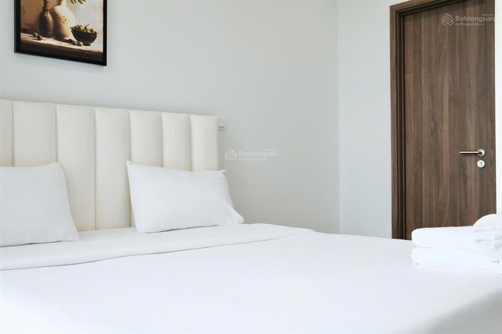 Bán cc eco green sài gòn 2pn2wc 5.3 tỷ bao hết, view lanmark cực đẹp  0906 820 *** e phi