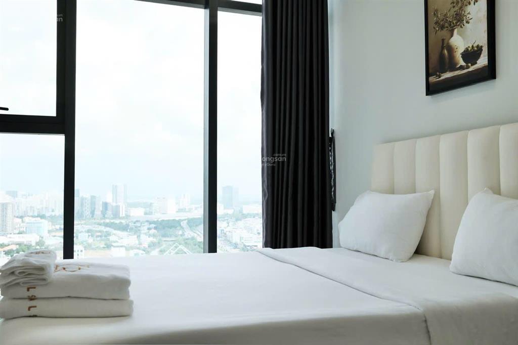 Bán cc eco green sài gòn 2pn2wc 5.3 tỷ bao hết, view lanmark cực đẹp  0906 820 *** e phi