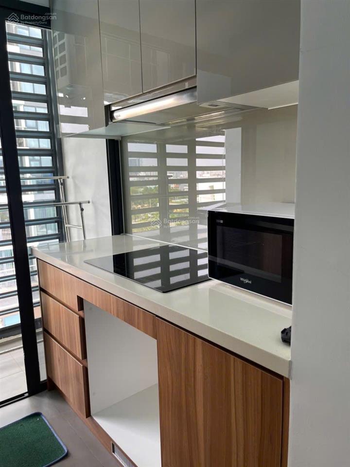 Cho thuê cc eco green 2pn2wc giá 16 triệu full nội thất cao cấp  0906 820 *** e phi