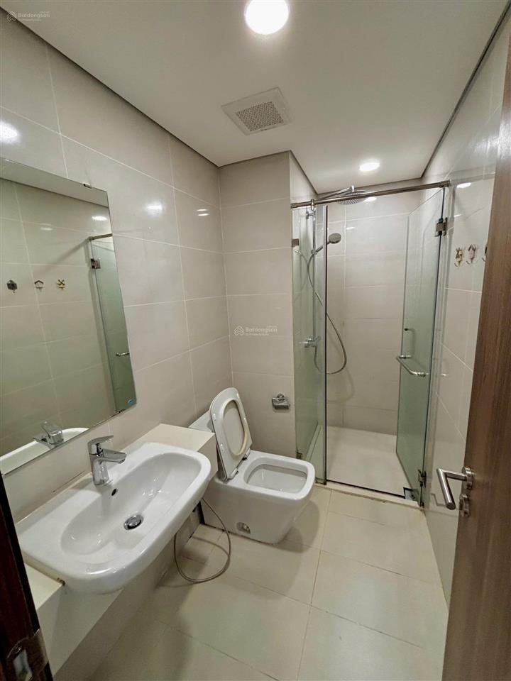 Em đang cần bán ch 1pn1wc chung cư eco green view cực đẹp giá 4.650 tỷ  e phi