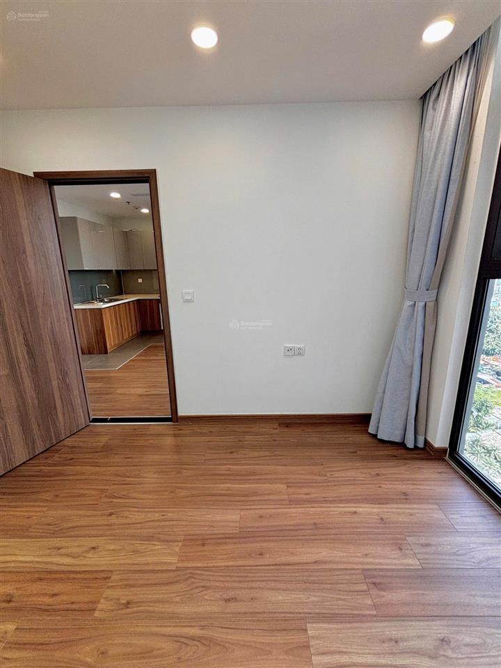 Em đang cần bán ch 1pn1wc chung cư eco green view cực đẹp giá 4.650 tỷ  e phi