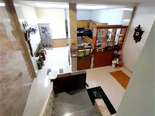 Bán nhà thanh xuân, dt70m2 mặt tiền rộng, gần oto ngõ thông, 2 thoáng nhỉnh 12 tỷ