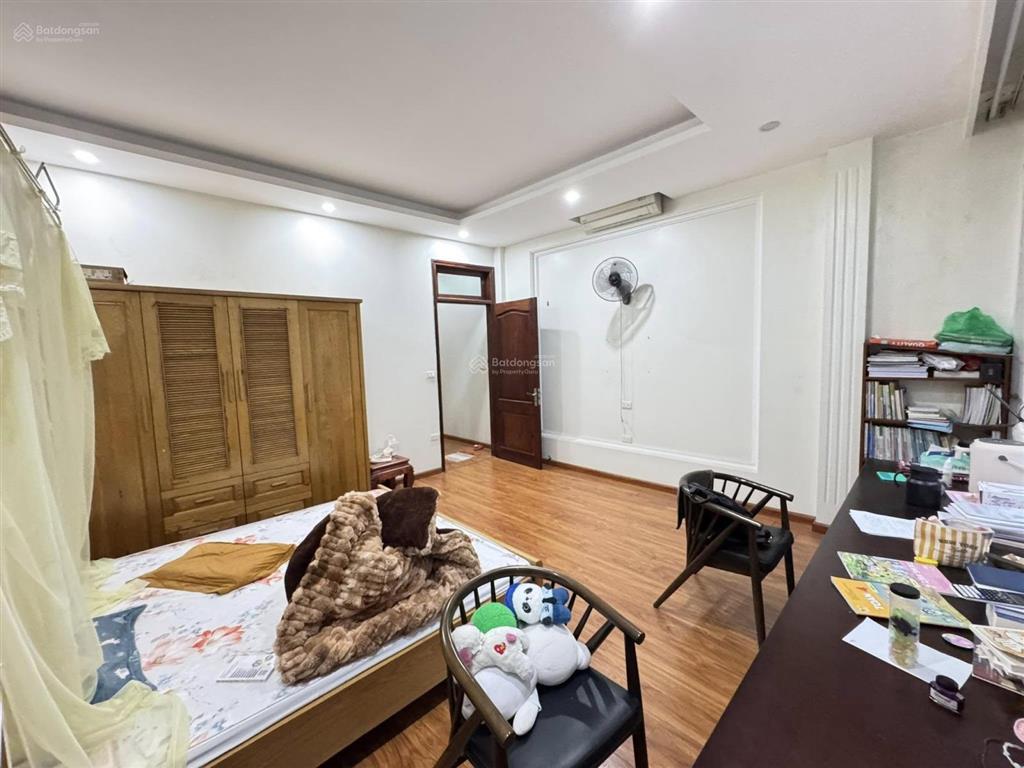 Cần bán giảm chào 3 tỷ! nhà khuất duy tiến, dt 62m2 mt5m, tô tránh, kinh doanh, vp, nhỉnh 23 tỷ