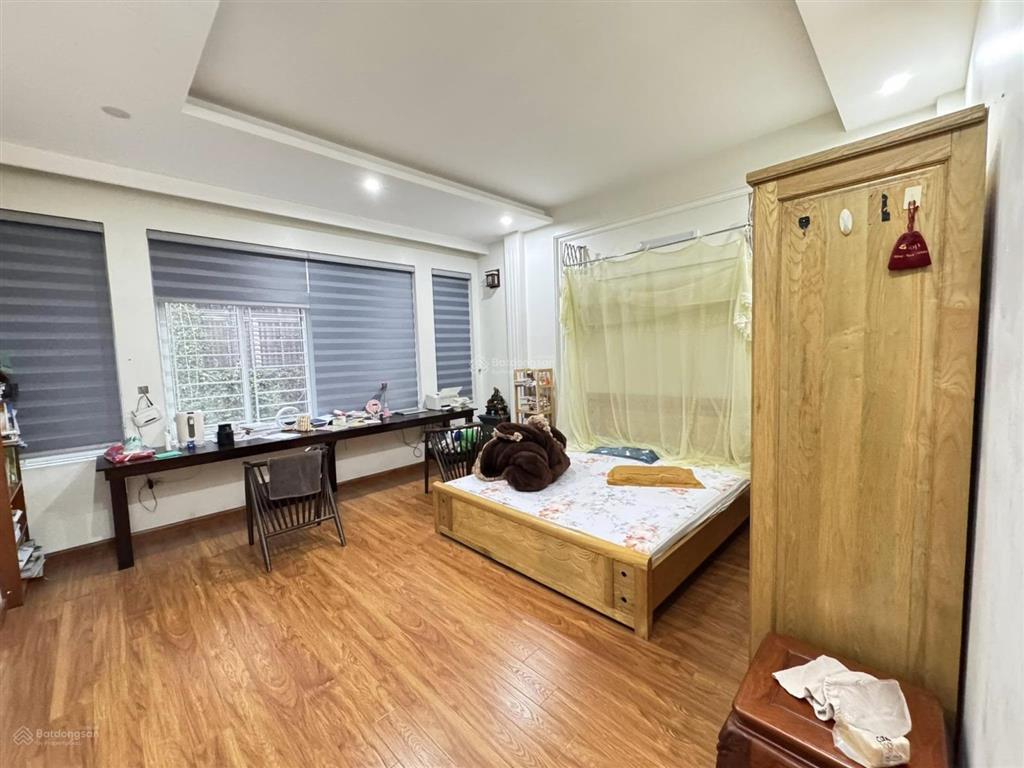 Cần bán giảm chào 3 tỷ! nhà khuất duy tiến, dt 62m2 mt5m, tô tránh, kinh doanh, vp, nhỉnh 23 tỷ