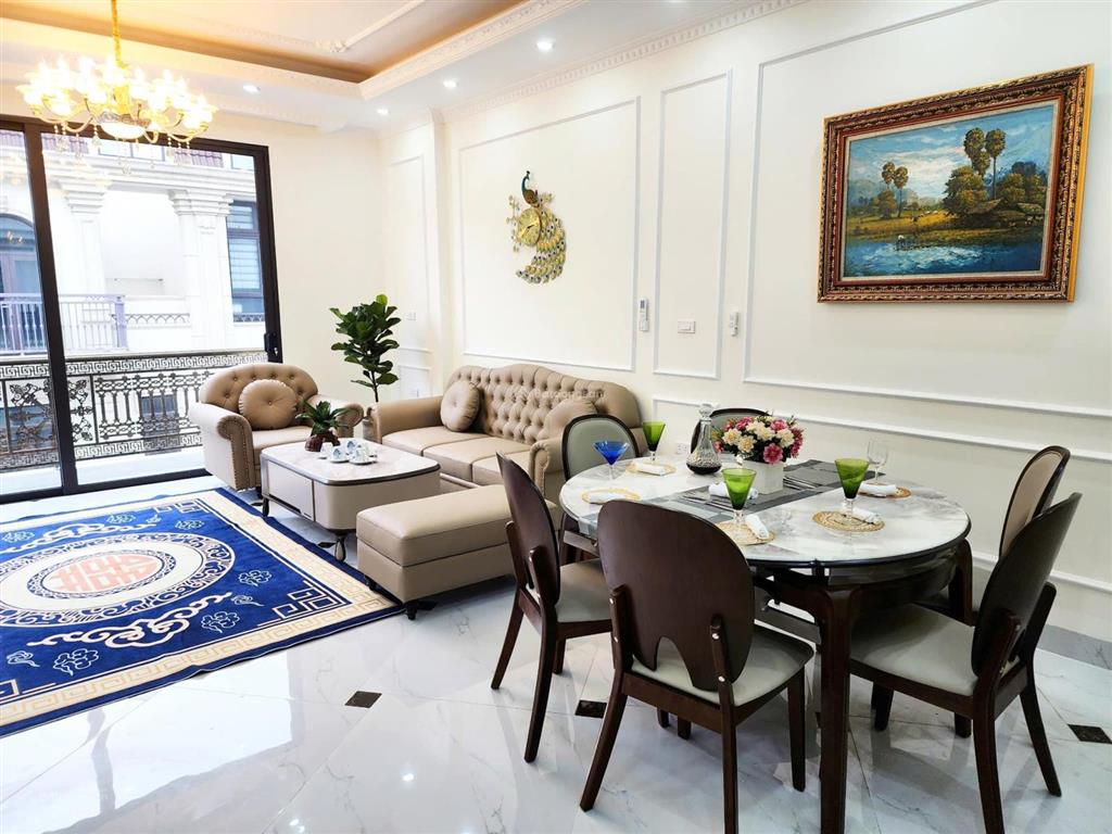 Bán nhà phân lô khuất duy tiến, dt40m2 5t, oto tránh vỉa hè kinh doanh đỉnh, nhỉnh 20 tỷ