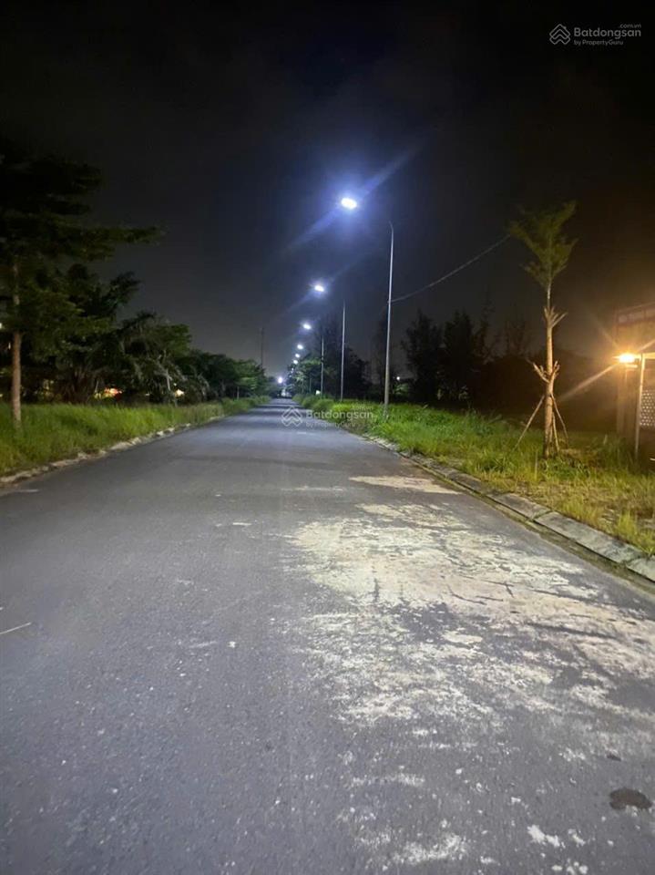 Bán đất nền dự án kđt daresco, 1.3 tỷ, 100 m2, gần chợ và trung tâm thương mại.