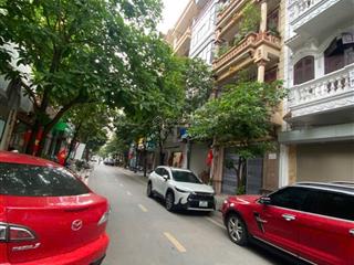 Bán nhà 5 tầng  thị trấn đông anh  mặt phố kinh doanh sầm uất  vỉa hè rộng  chỉ 17 tỷ