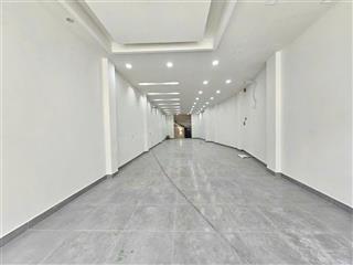 Cho thuê nhà mặt tiền quốc hương, thảo điền, quận 2 nhà hầm 5 tầng thang máy, dts 600m2, 120 tr/th