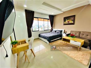 Chdv 1pn cửa sổ lớn hướng tránh nắng, gần nhà thờ ba chuông, nhận kh ngắn hạn
