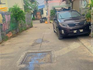 Bán nhà cấp 4 có gác lửng 4,5m x 13m. hẻm 8m giáp trường chinh giá 4 tỷ 6
