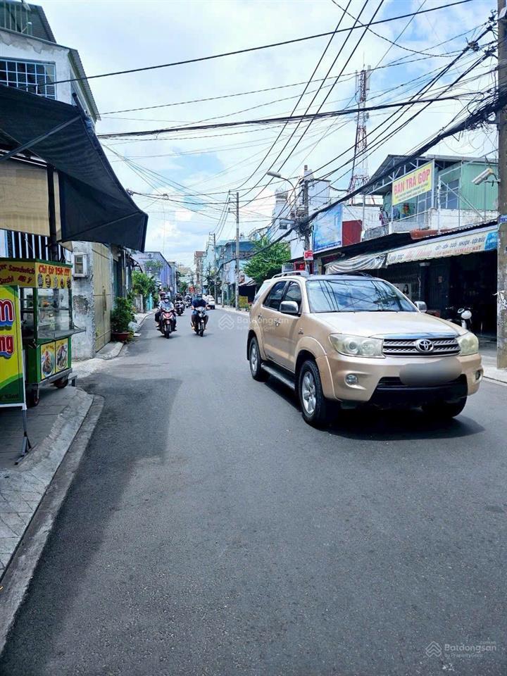 Đất mặt tiền kinh doanh 4m x 30m thông nguyễn văn quá. 8 tỷ 4 còn bớt