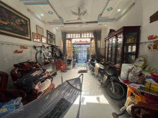 Bán gấp căn nhà 4 tầng hẻm ô tô trường chinh. dt 4,2m x 25m. nhỉnh 6 tỷ