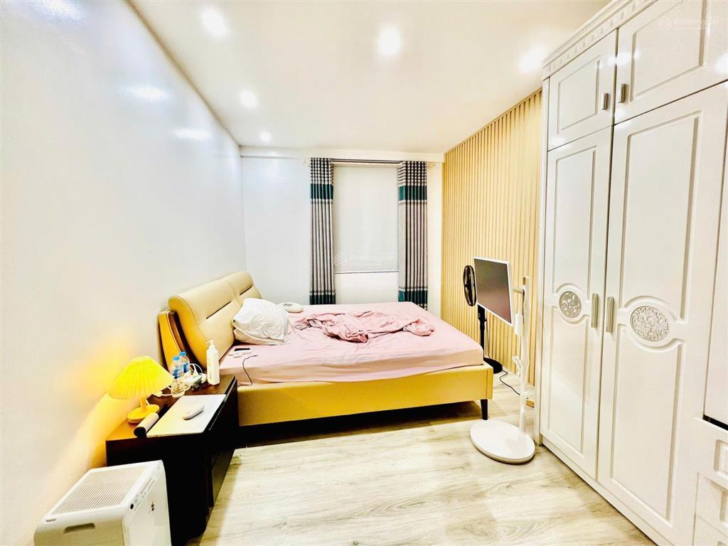 Bán cc tân tây đô, 4,x tỷ, 82m2, 2pn, 2wc, chính chủ hot