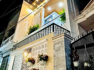 Bán nhà giá hời xóm đất q. 11 diện tích 56,8m2 3pn, shr bao sang tên giá 3tỷ080 triệu, sổ sẵn.