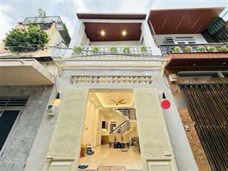 Giá cực nét chủ bán nhà cống quỳnh, quận 1 48m2 3 phòng ngủ hẻm xe hơi