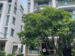 Bán nhà 5 tầng + hầm  nội thất cao cấp  khu đô thị vạn phúc