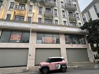 Cho thuê mbkd trần thái tông 100m x 9t, mt 6m phố văn phòng chấp nhận mọi mô hình kd 0336 920 ***