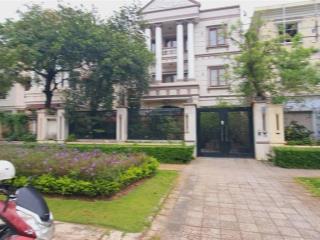 Bán biệt thự cao cấp ciputra nguyễn hoàng tôn 300m² mặt tiền 12m vị trí vip