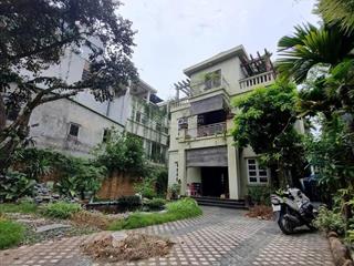 Bán biệt thự sân vườn tây hồ 371m2 mặt tiền 11m, 1 sổ 1 chủ sẵn sàng giao dịch