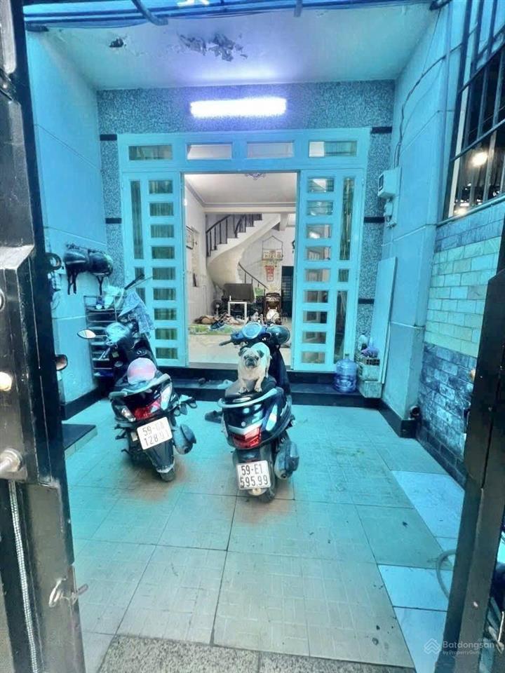 Nhà đẹp 4m dài 16m ngay metro shr ngay nguyễn thị kiểu tân thới hiệp, q12  sát gò vấp  hơn 4t