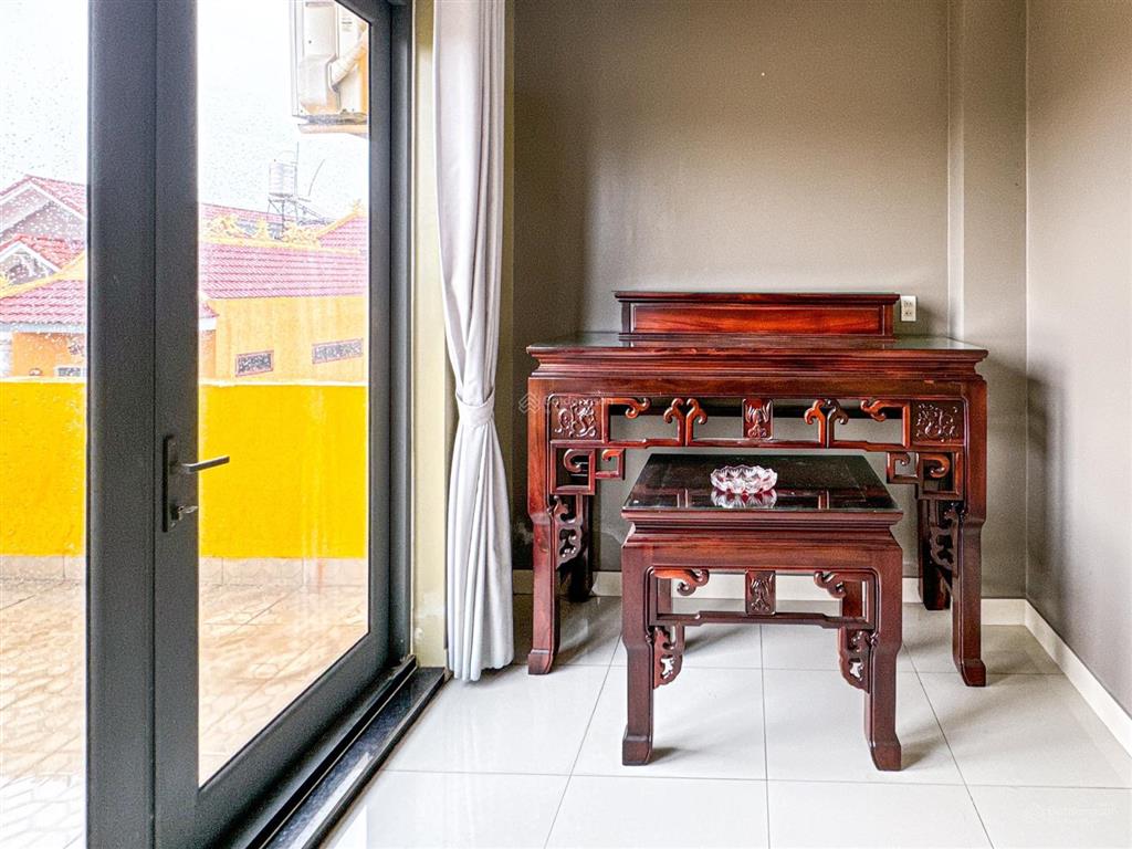 Chính chủ bán gấp nhà riêng ngay đường song hành gần ngã tư an sương