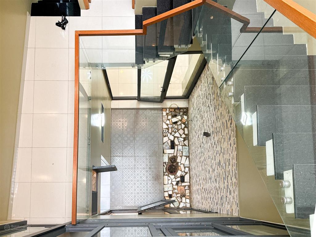 Chính chủ bán gấp nhà riêng ngay đường song hành gần ngã tư an sương