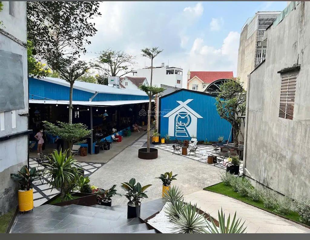 Chính chủ bán nhanh nhà mặt tiền đường đình phong phú quận 9 cũ