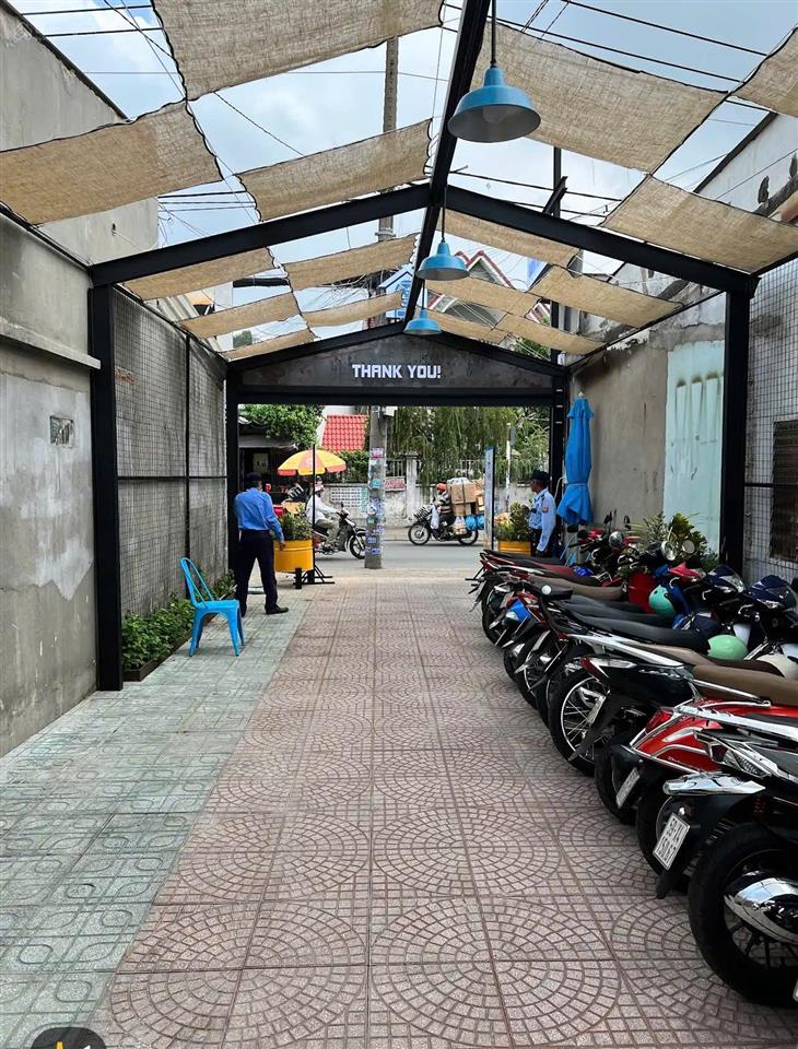 Chính chủ bán nhanh nhà mặt tiền đường đình phong phú quận 9 cũ