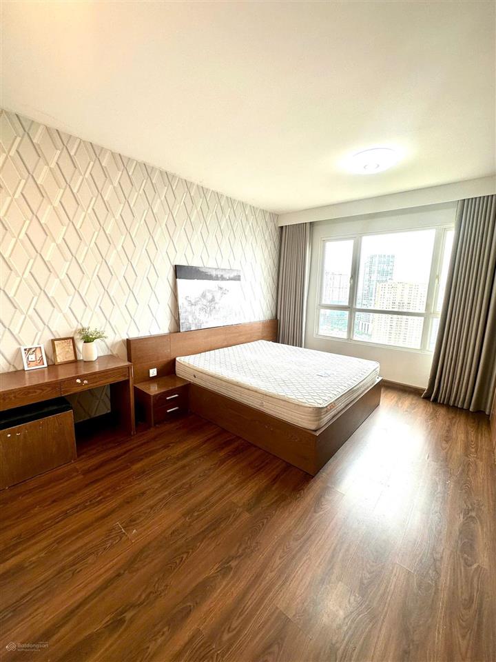 Tôi chính chủ bán căn 111,4m2 hướng đông nam tầng trung tòa s2 seasons avenue  tôi 0965 179 ***