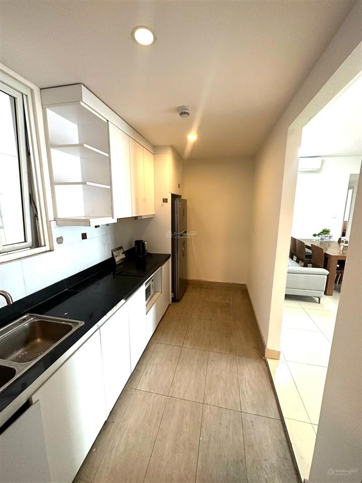 Tôi chính chủ bán căn 111,4m2 hướng đông nam tầng trung tòa s2 seasons avenue  tôi 0965 179 ***