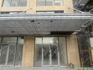Bán shophouse 3 tầng sở hữu lâu dài, nhận nhà kinh doanh ngay đã bao gồm nội thất hoàn thiện cơ bản