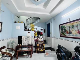 Bán nhà đường pham văn trị ( cityland) hẻm xe hơi, 4 tầng, 4 pn, 1 sẹc 15m ra mt 6 tỷ 2 tl