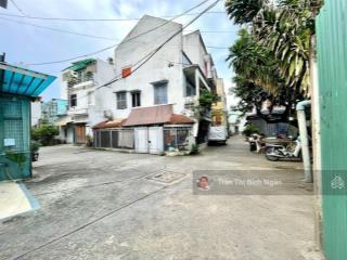 Bán nhà trung tâm vòng xoay phạm văn đồng, gò vấp, 2 mặt hẻm, hẻm xe hơi, 160m², ngang 8m 13.6 tỷ