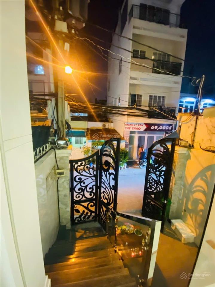 Mặt bằng kinh doanh đường cách mạng tháng tám quận 10 cần cho thuê