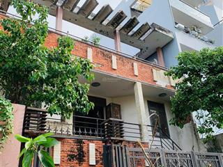 Chính chủ bán nhà đất hiếm  hẻm xe hơi 60/2/x ung văn khiêm   , bình thạnh