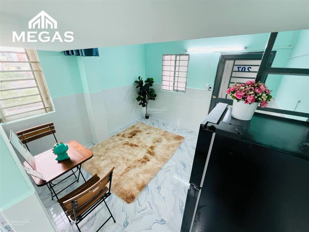 / phòng trọ mới 100% có máy lạnh ngay phan anh  lê văn quới có thang máy  sân thượng