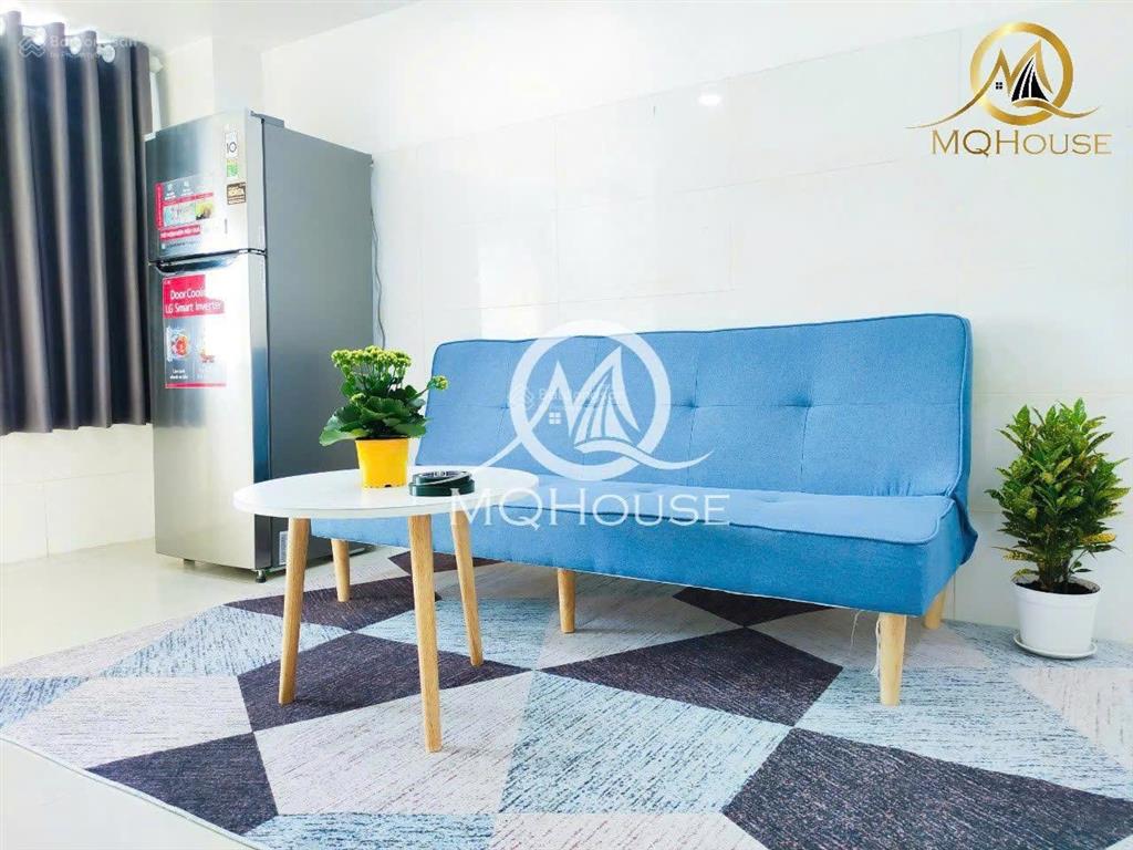 Phòng cho thuê tại quận 6 có nội thất cơ bản trống sẵn rộng 35m² có gác  cửa sổ thoáng