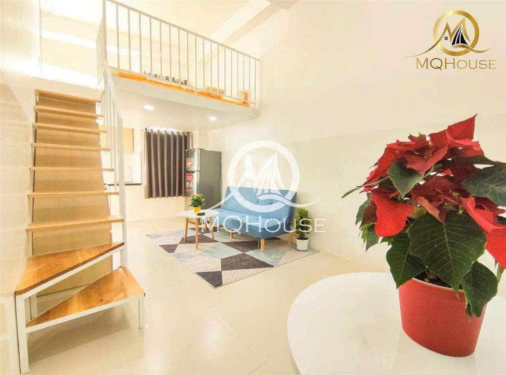 Phòng cho thuê tại quận 6 có nội thất cơ bản trống sẵn rộng 35m² có gác  cửa sổ thoáng