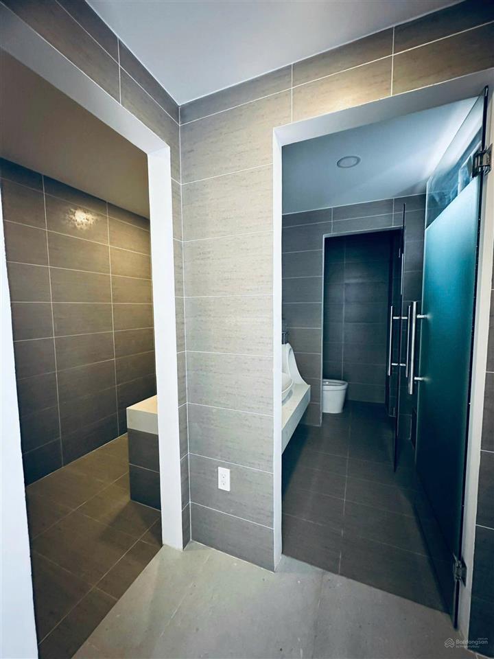 Hẻm 29/ hoàng diệu , phường 10 , quận phú nhuận