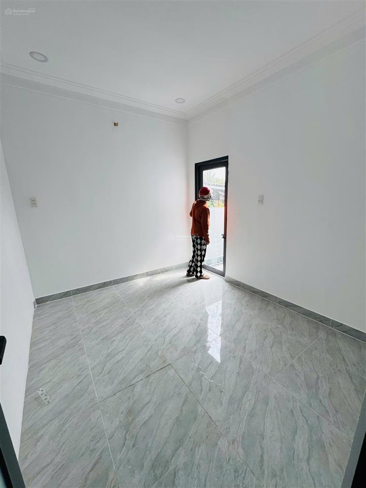 Bán nhà ngay nhà máy bia đường lê thị riêng, quận 12 giá 935 triệu