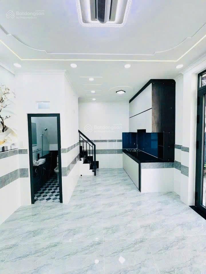 Bán nhà ngay nhà máy bia đường lê thị riêng, quận 12 giá 935 triệu