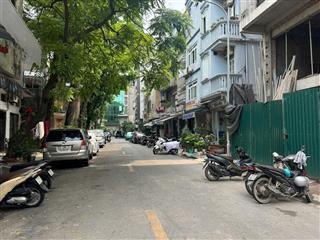 Chính chủ tôi cần bán nhà mặt phố yên bái 1, phố huế. dt 222m2  mt 5,7m. sđcc. giá 40 tỷ