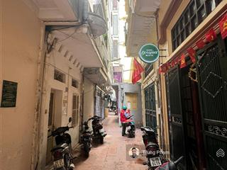 Chính chủ bán gấp nhà lý nam đế, cửa đông. dt 55m2 hướng đông nam thoáng mát. giá 19 tỷ