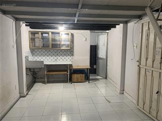 Phòng trọ có gác 40m2 gần gigamall bình triệu