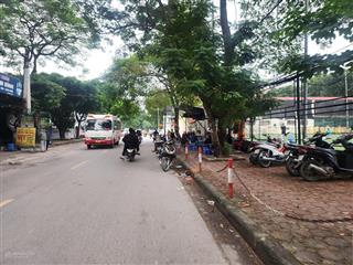 Chính chủ cần bán lk văn quán giá hơn 13 tỷ, trục kinh doanh phân lô vỉa hè, mặt tiền rộng bề thế