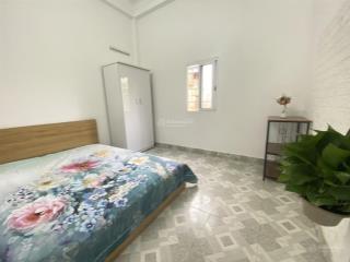 Cho thuê phòng trọ mặt đường 639phúc diễn khép kín điều hòa nóng lạnh máy giặt đầy đủ giá 2.4triệu