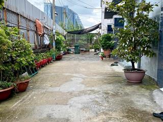 Nhà 3 mặt thoáng 2 tầng dt 101m2  chỉ ~59 triệu/m2