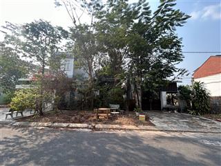 Cho thuê đất 2 mặt tiền trước và sau