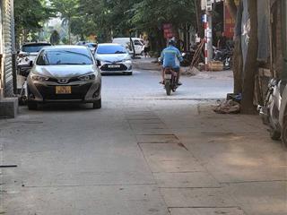 Bán đất phố đỗ nhuận, ô tô đỗ cửa, 100m ra cv hòa bình, phố phạm văn đồng, dt 62m2 giá chào 8,5ỷ