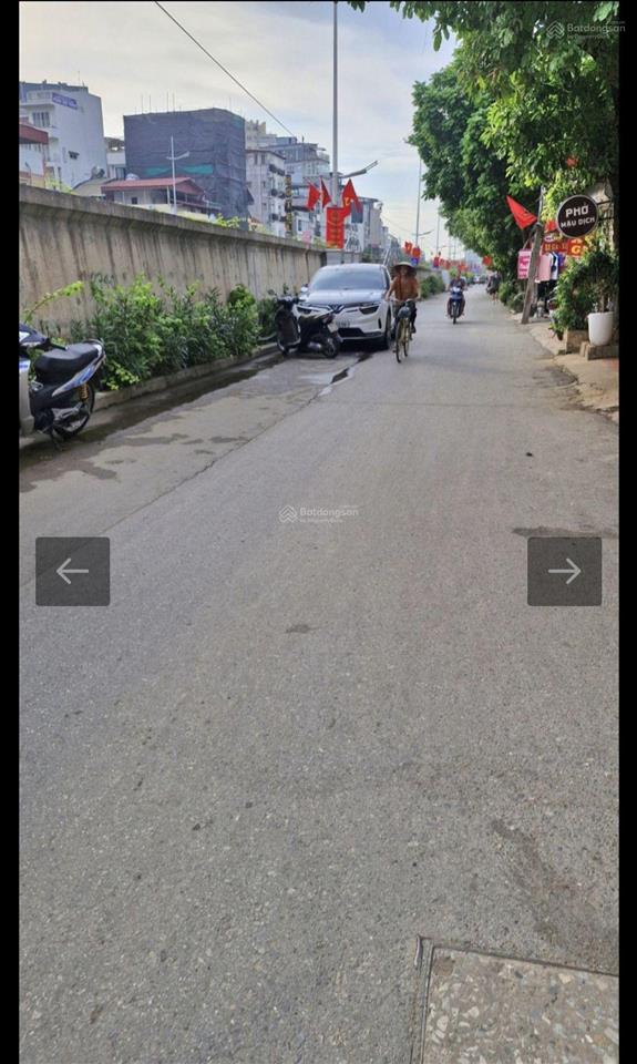 Bán đất tây hồ ô tô vào đất dt 71m, mt 7,2m giá chào 15,85 tỷ.